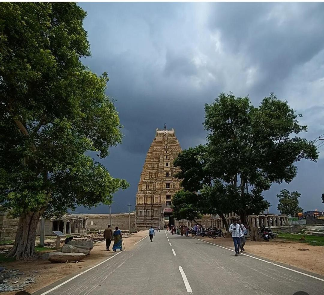 Temple View Guest House Hampi Exterior photo